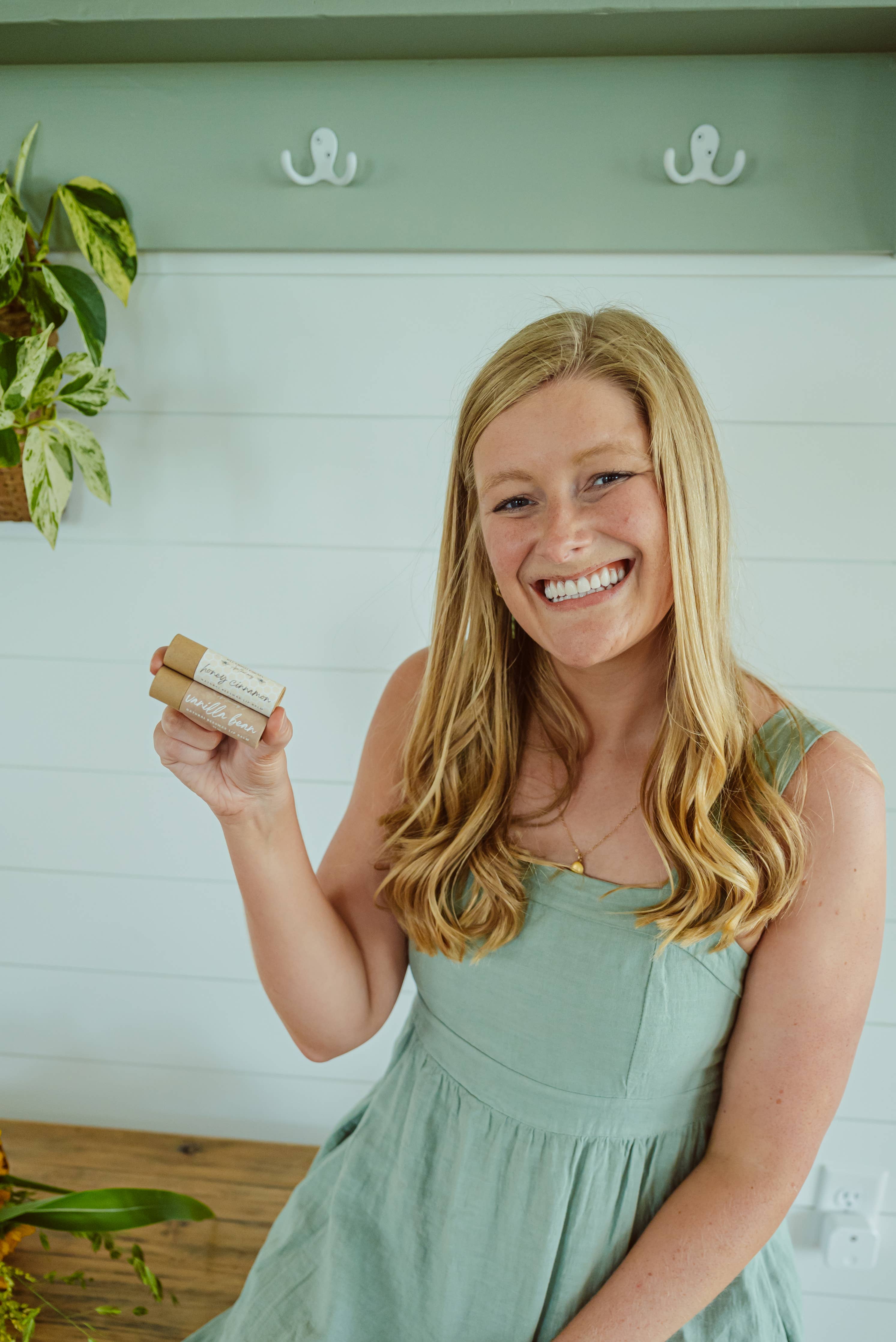 Beeswax Lip Balm Plastic-Free | Chapstick | Natural